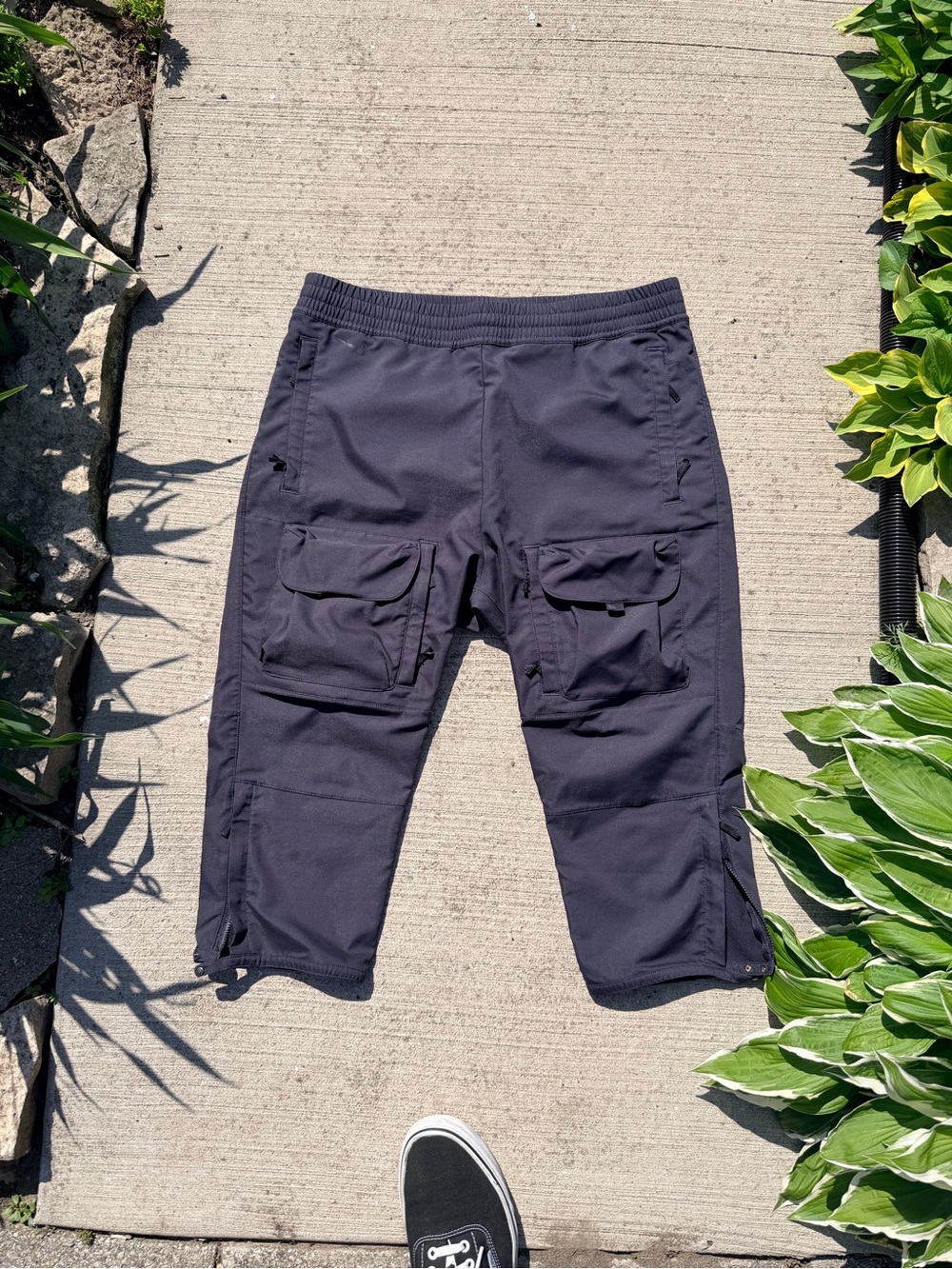 Nike Dark Navy Cargo Capri Pants with Multiple Pockets L